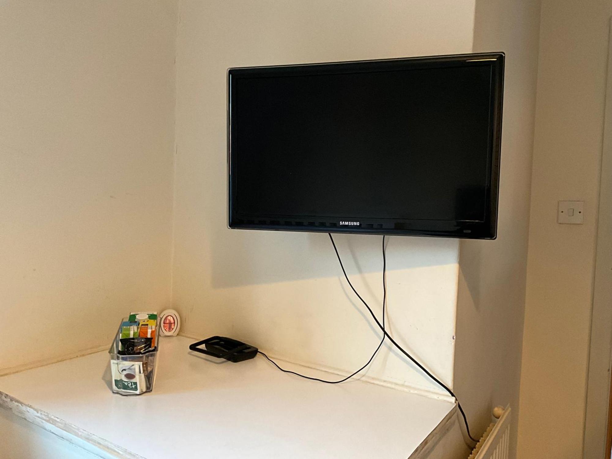 Comfy, Cosy Small Double With Wi-Fi Earley Экстерьер фото